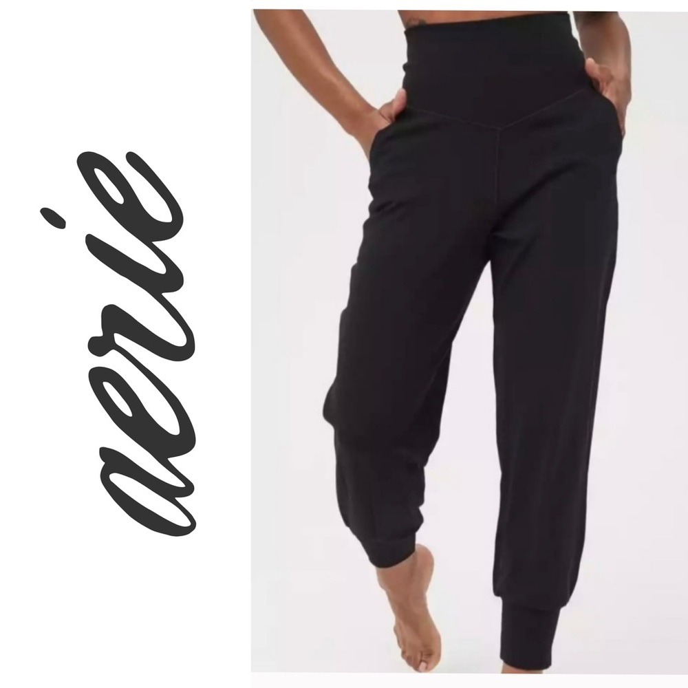 NEW! 🖤 Offline by Aerie Black High-Rise Joggers